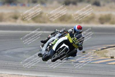 media/Apr-20-2025-CVMA (Sun) [[39090e8767]]/Race 11-500-350 Supersport (Holeshot)/